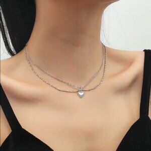 3/$30 🤍 Heart Layered Necklace